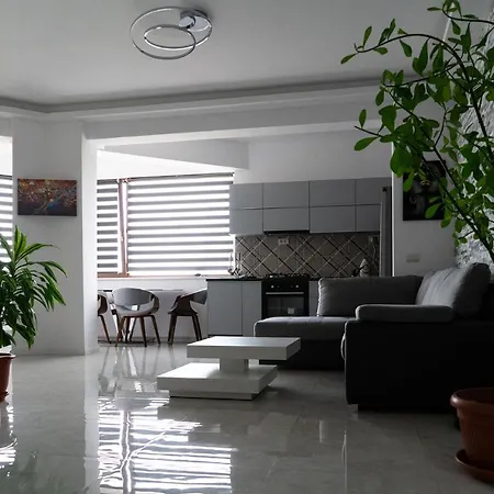 Apartament Unique Luxury Apartment *
